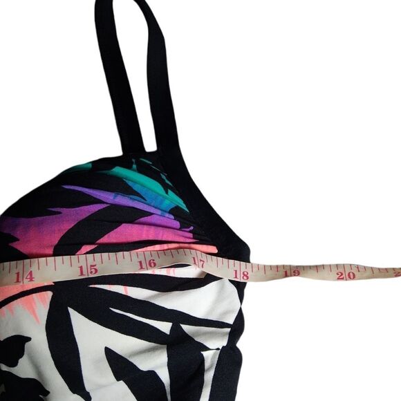 NEW Coco Reef one piece swimsuit 32-34 D - Picture 4 of 8